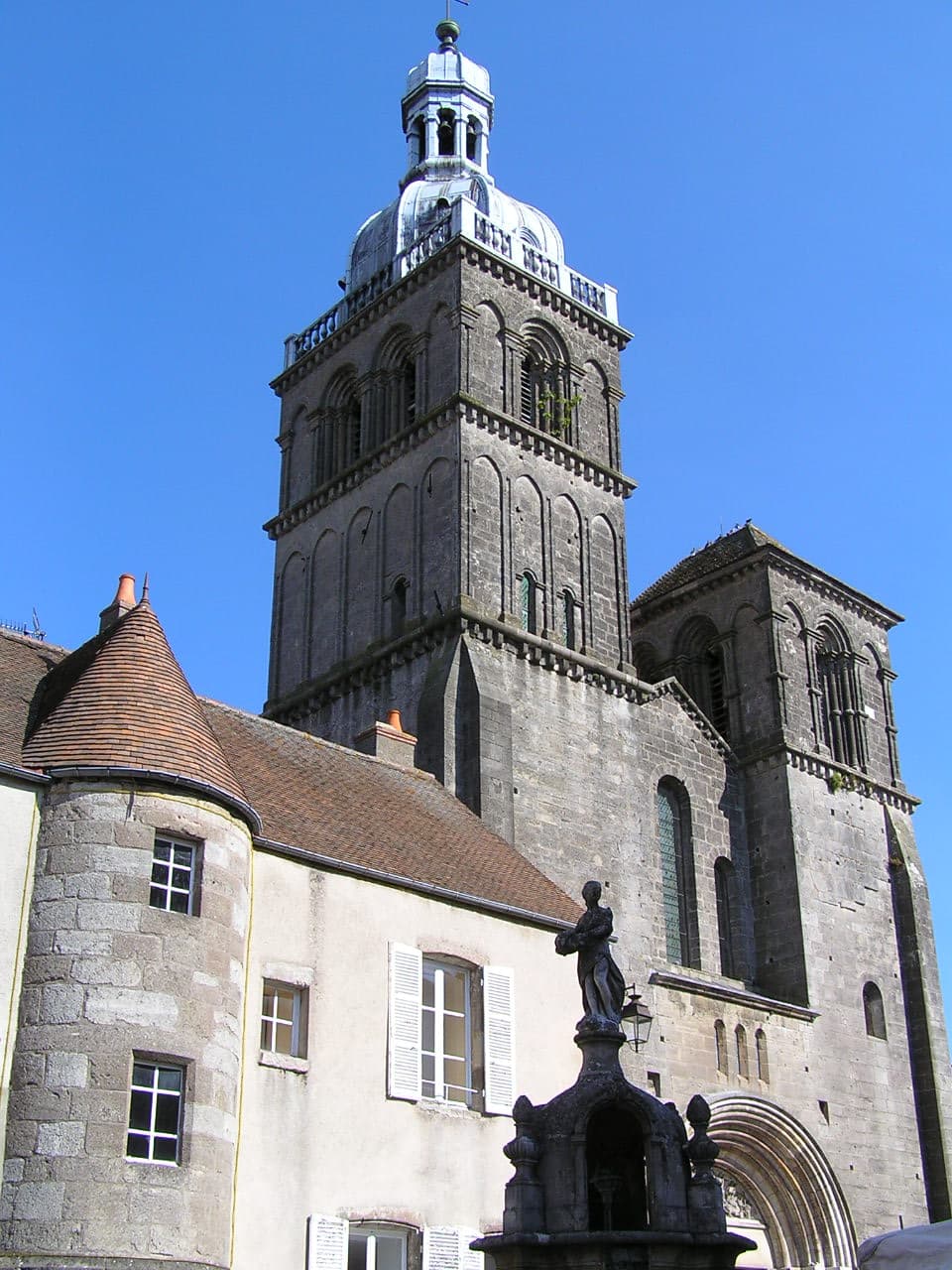 Saulieu, France