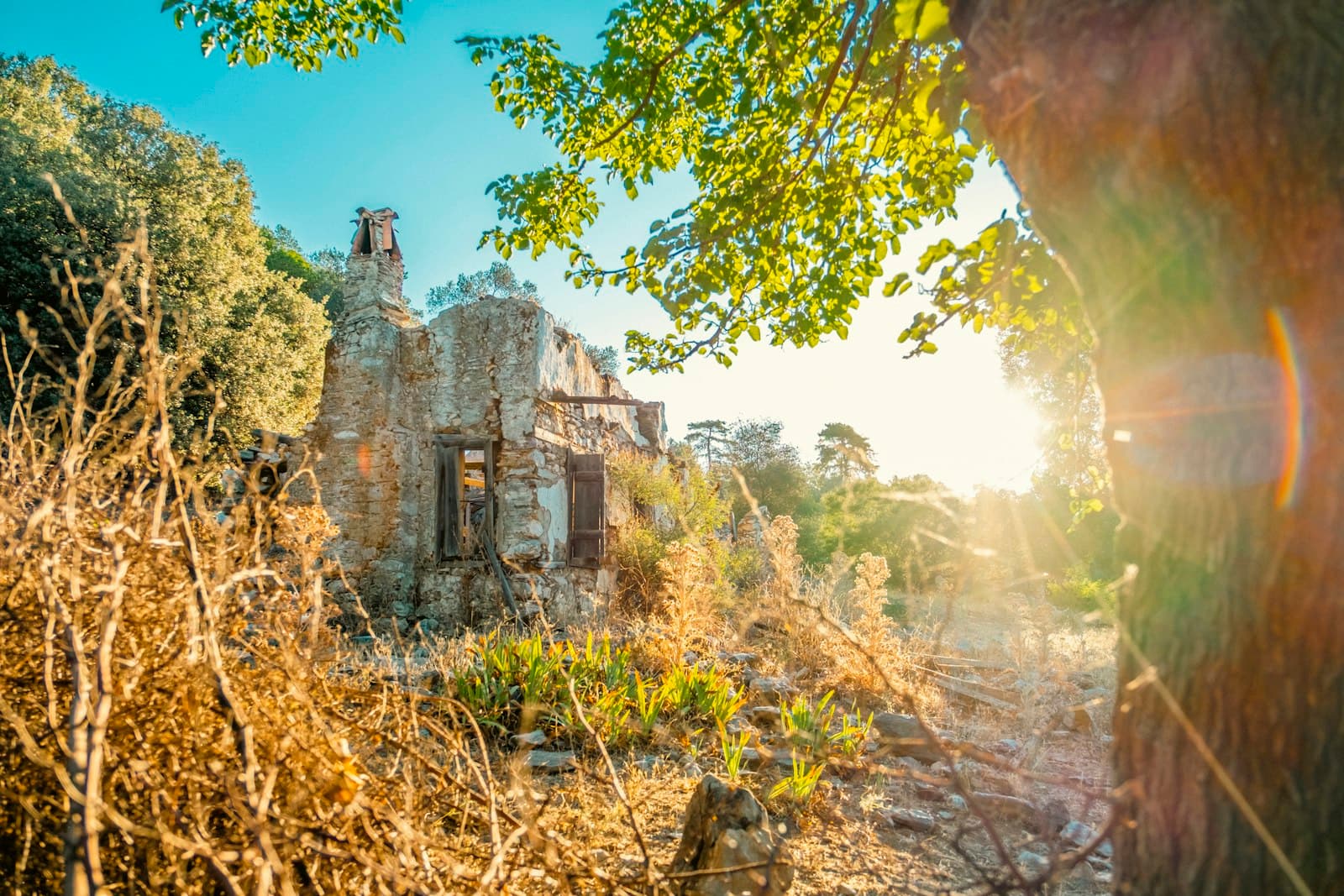 Akyaka — a stone building in the woods