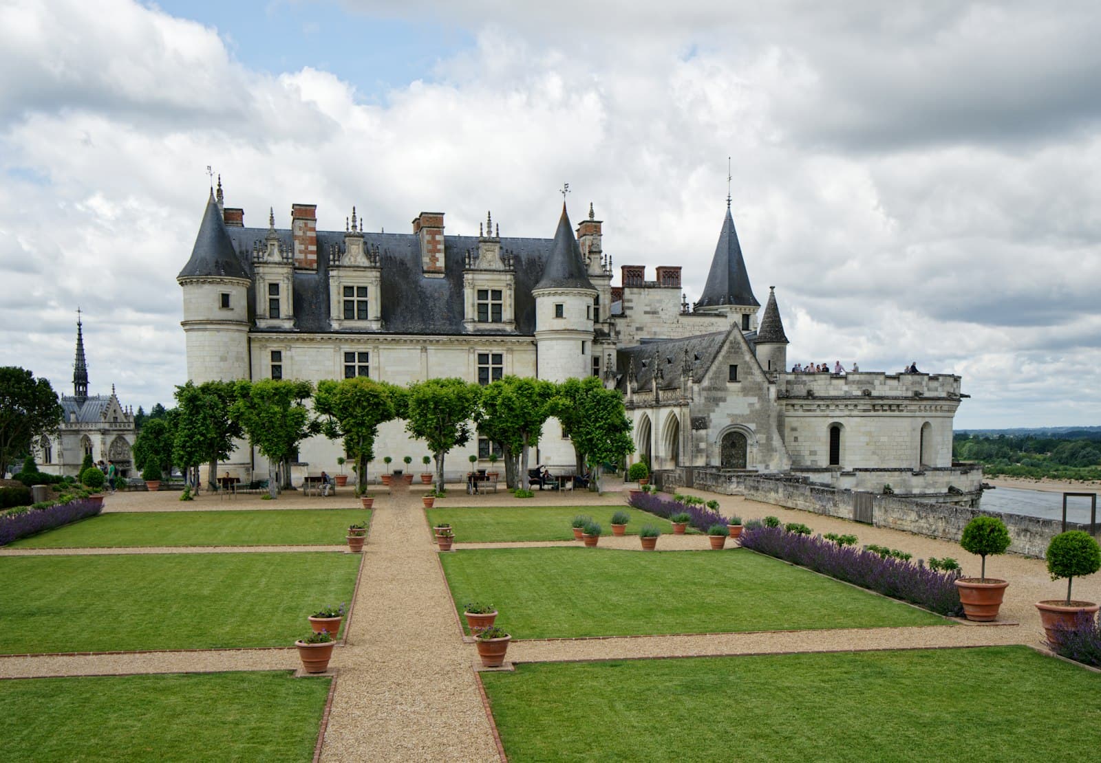 Amboise — a large castle with a garden in front of it