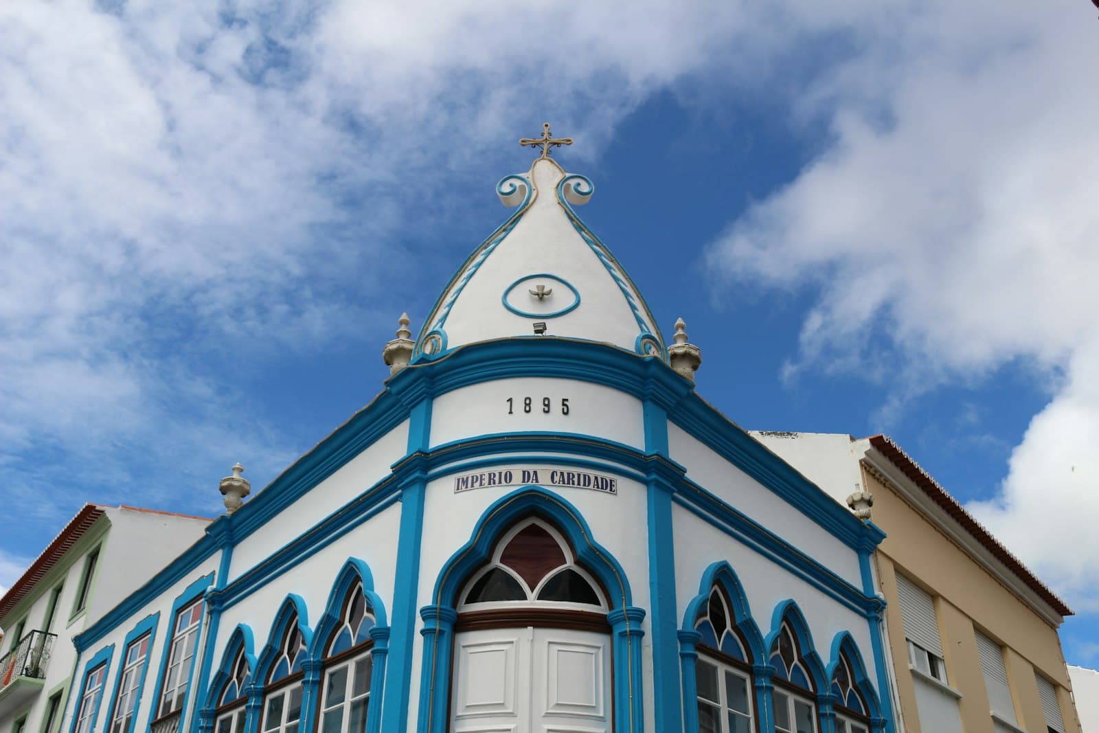 Angra do Heroísmo — white and blue concrete building under blue sky during daytime