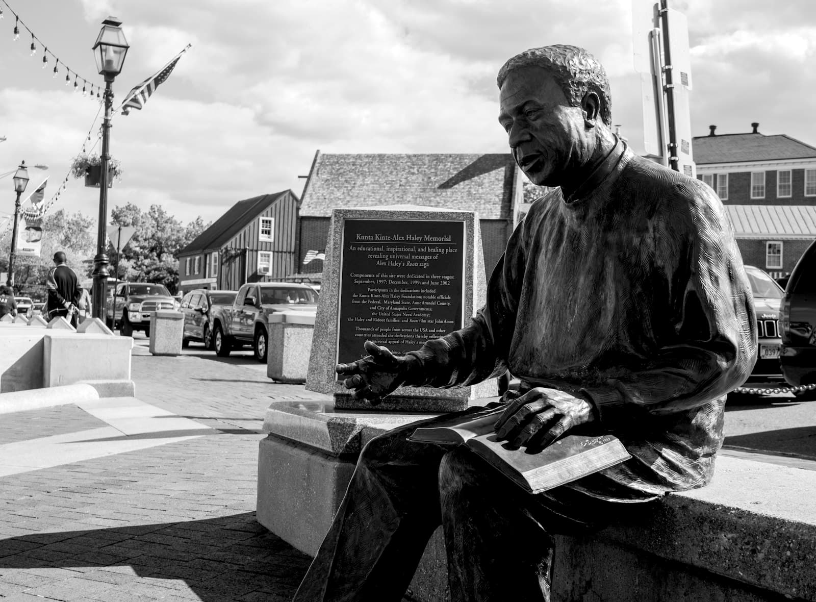 Annapolis — statue of man