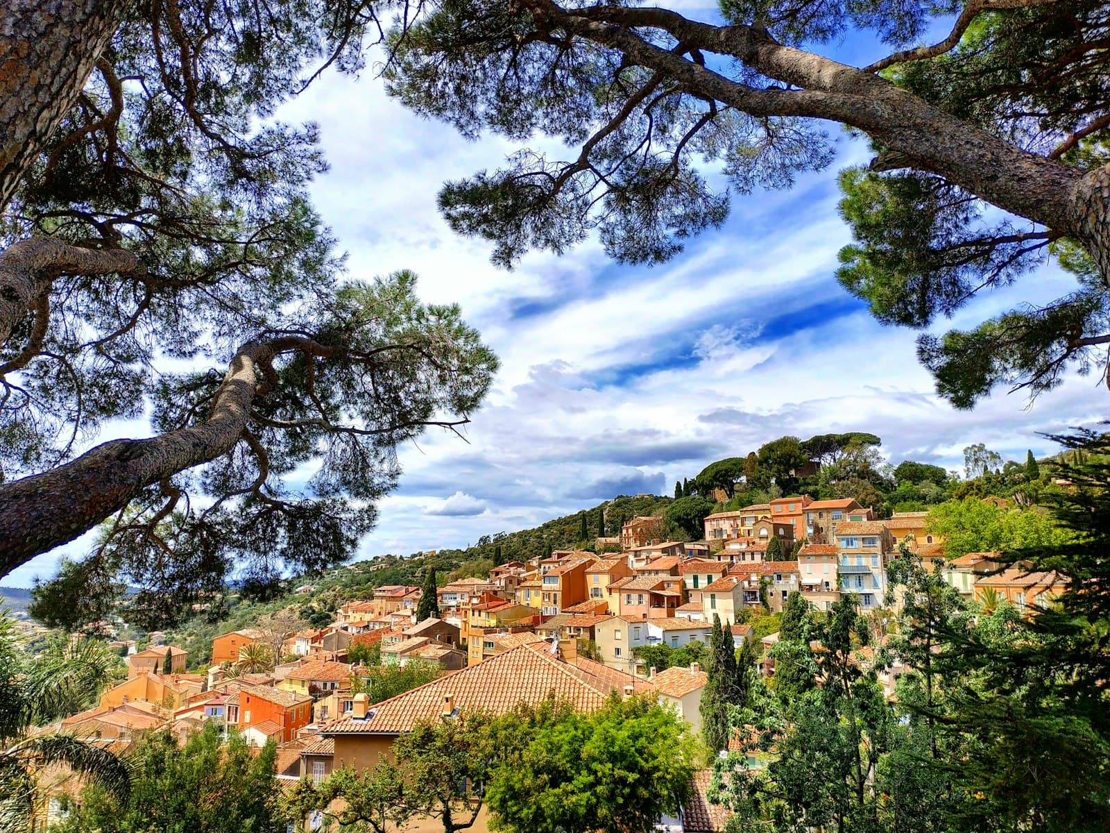 Bormes-les-Mimosas — houses under blue sky