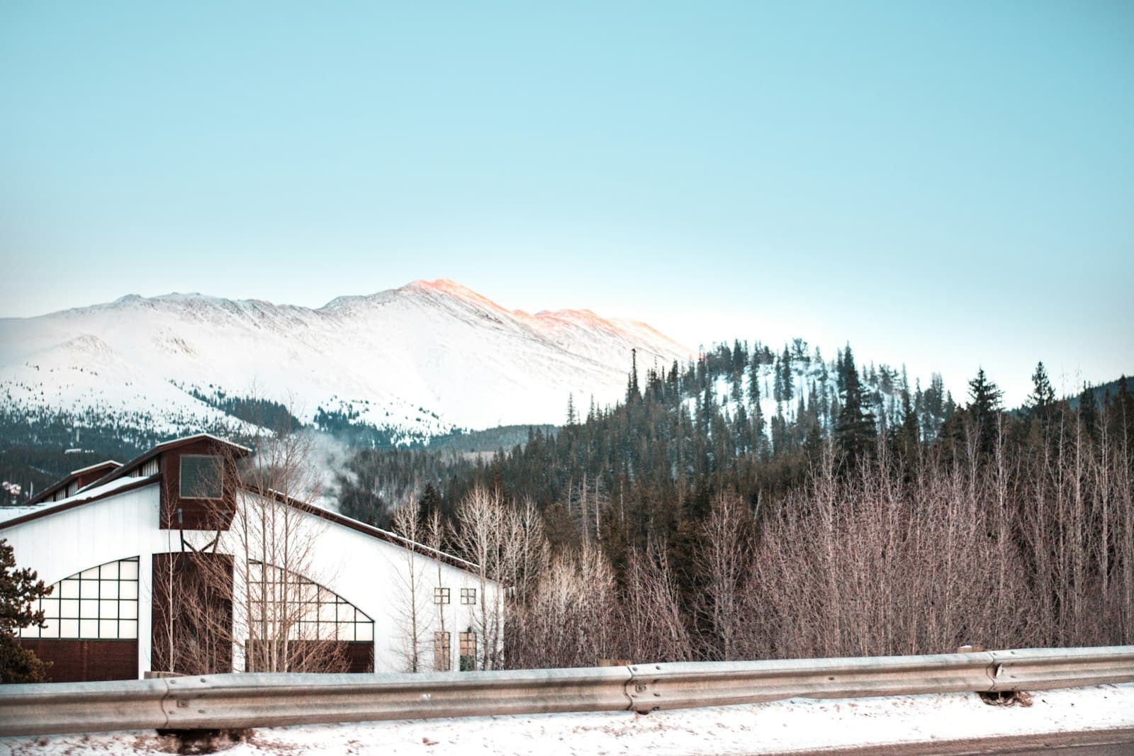 Breckenridge — white house surrounded by trees