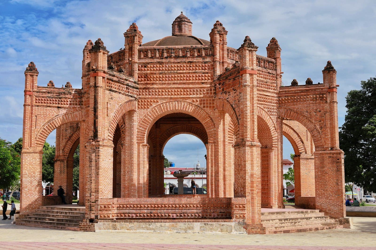 Chiapa de Corzo — A beautiful brick pavilion stands in a park.