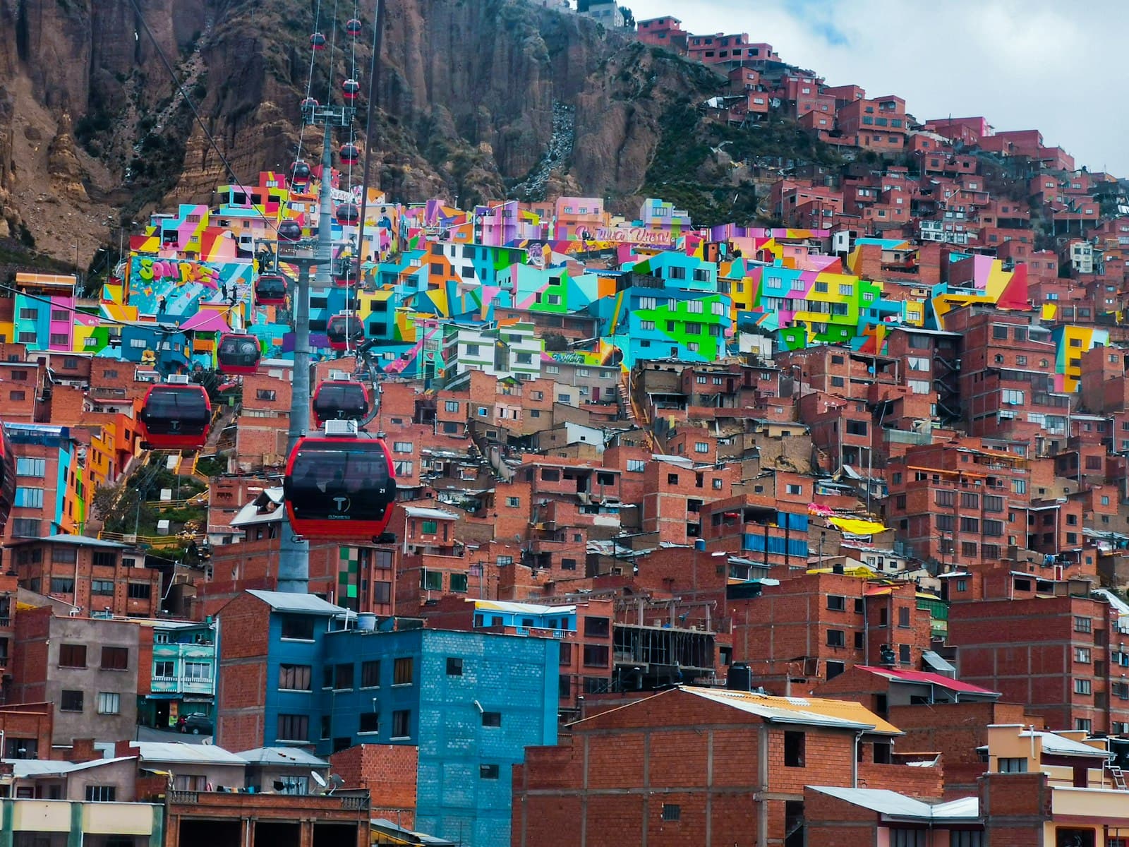 El Alto — a city with many buildings