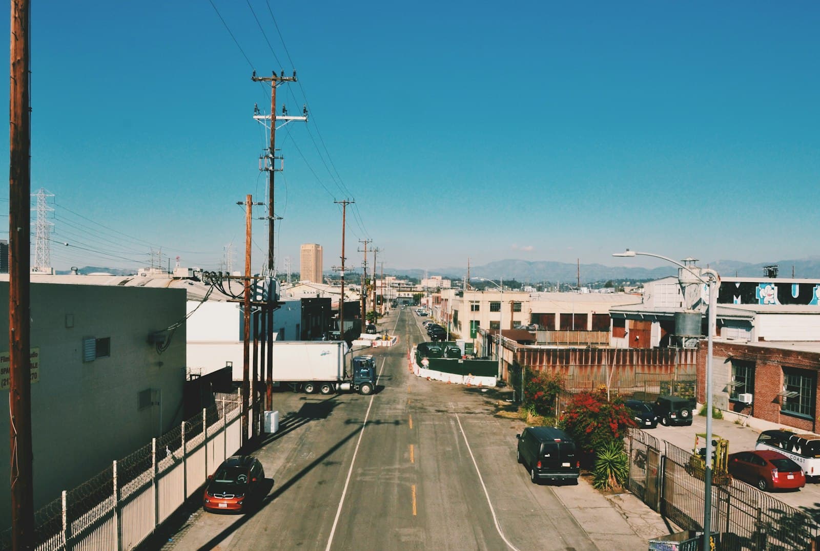 El Paso — black and brown train set