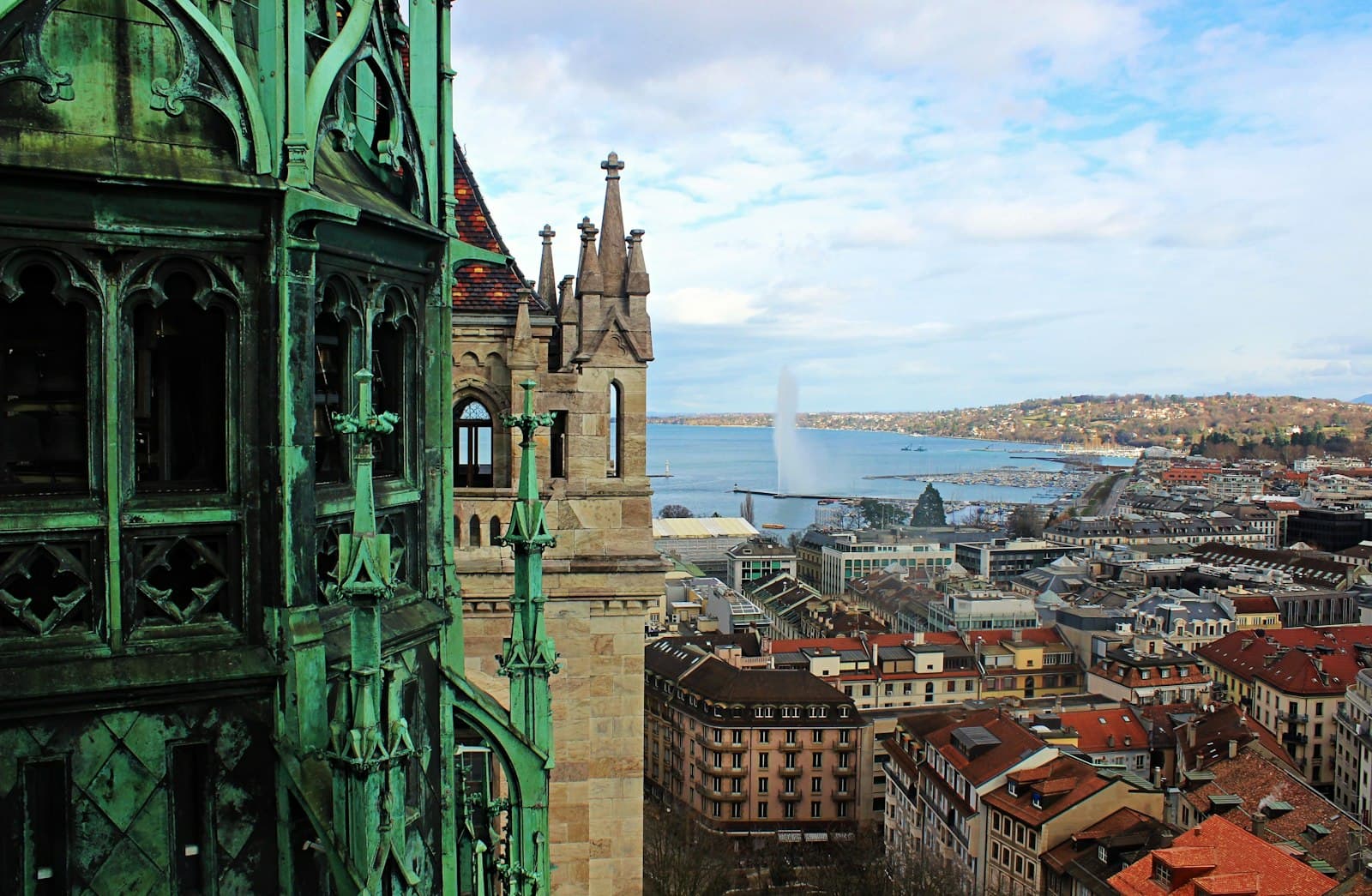 Geneva — aerial photo of city near sea