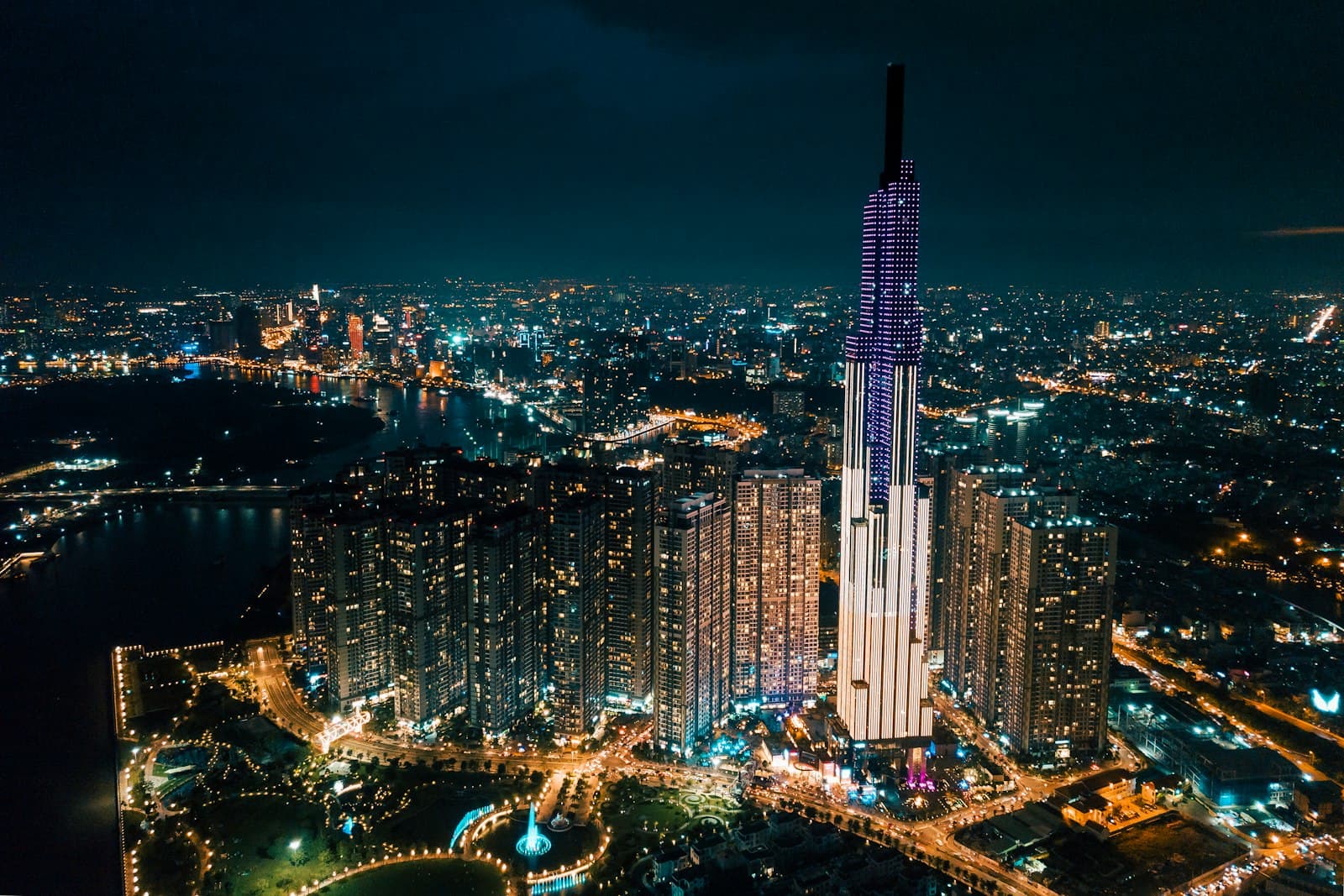 Ho Chi Minh City — city building photo