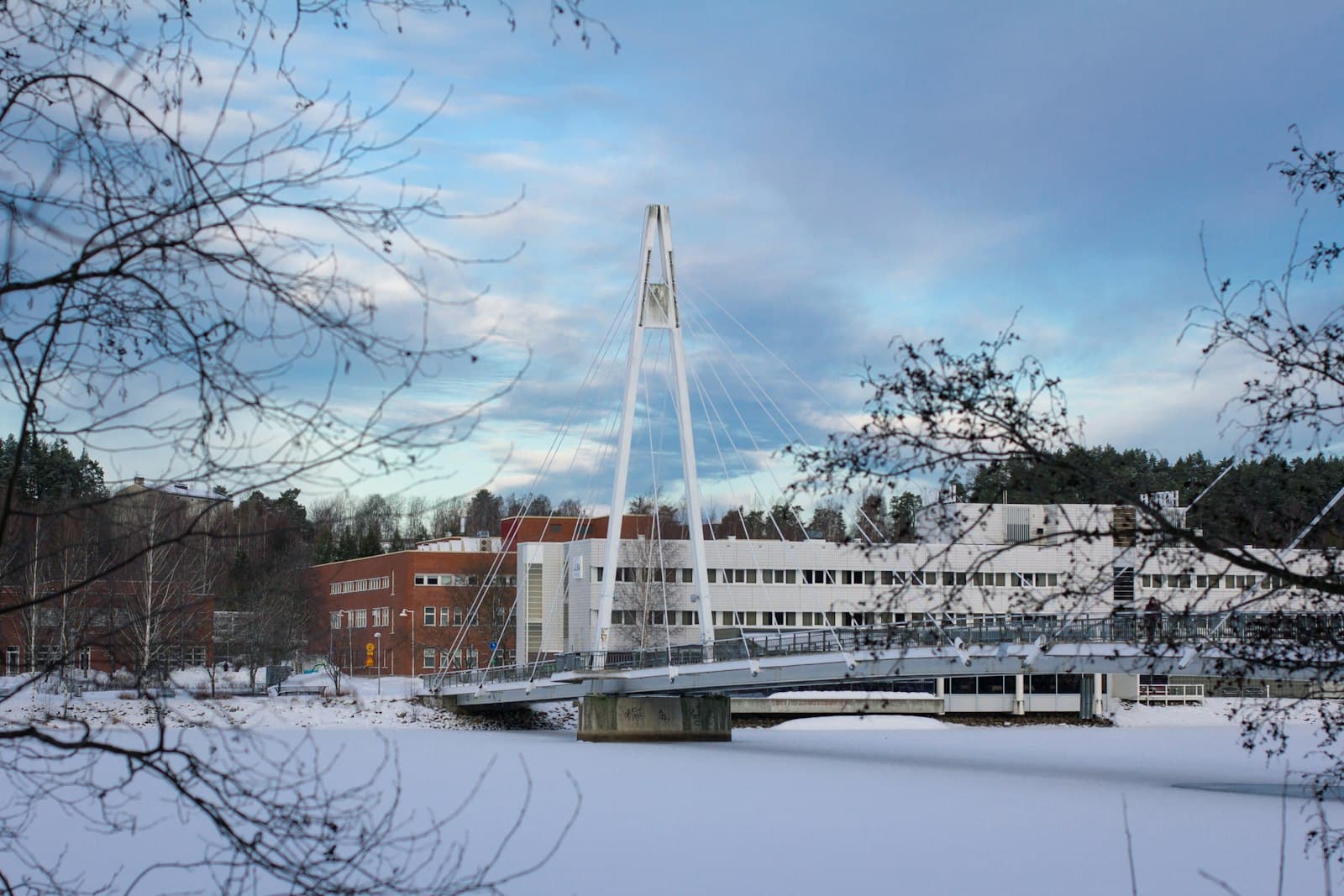 Jyväskylä — a bridge that is over a body of water