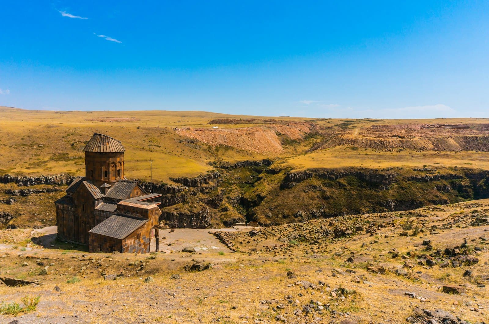 Kars — brown and grey wooden house