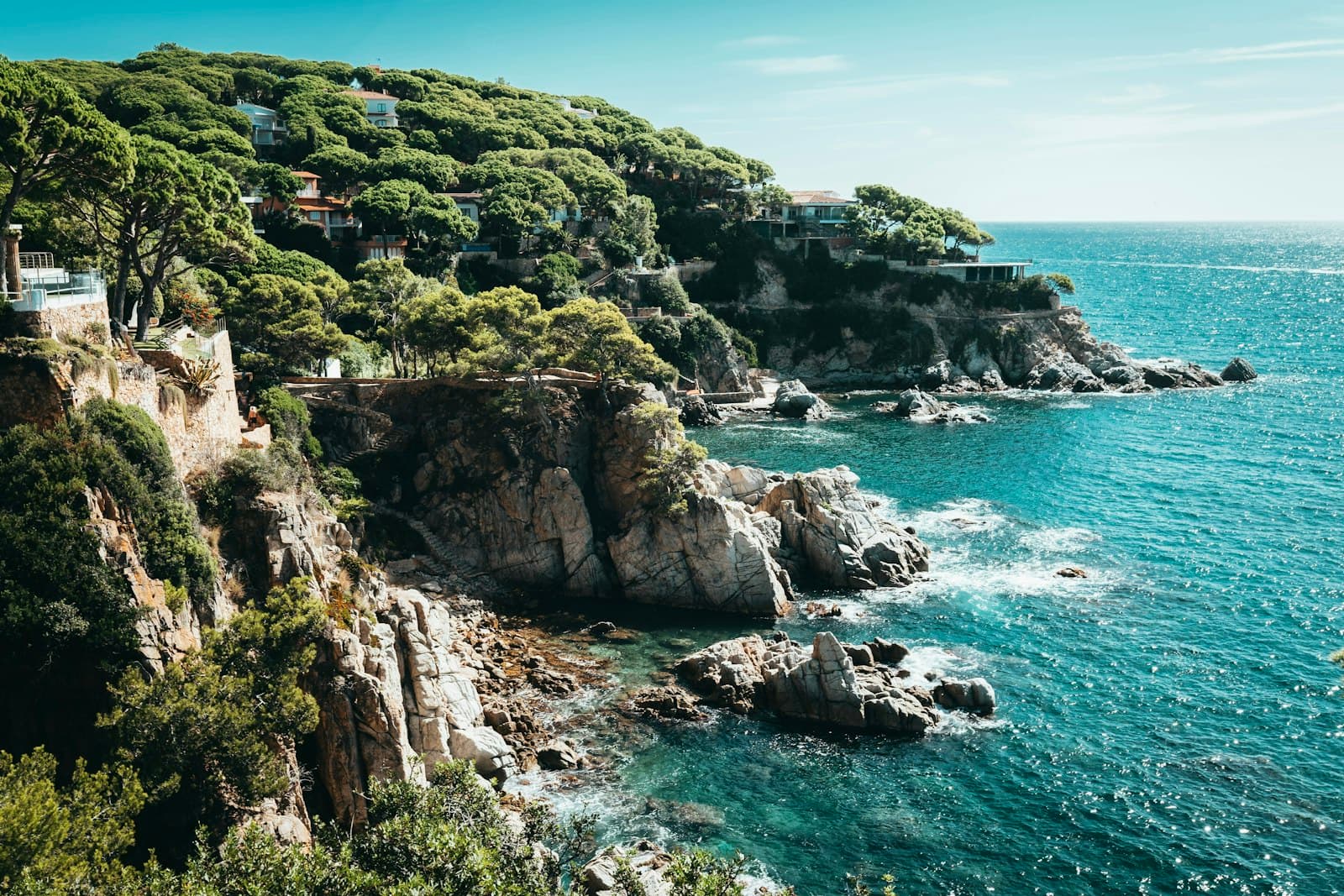 Lloret de Mar — island and body of water