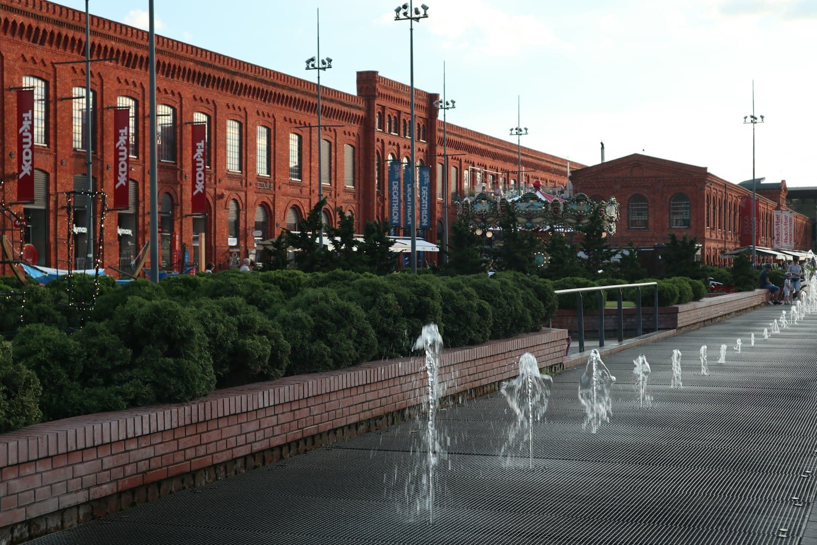 Łódź — a fountain in front of a building