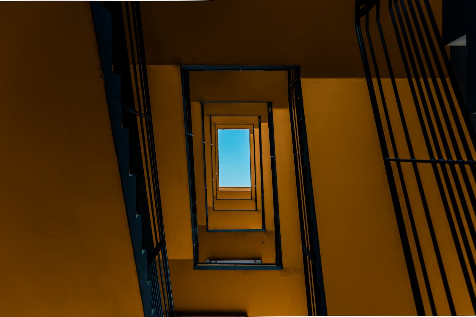 Lorient — low angle photography of brown concrete building