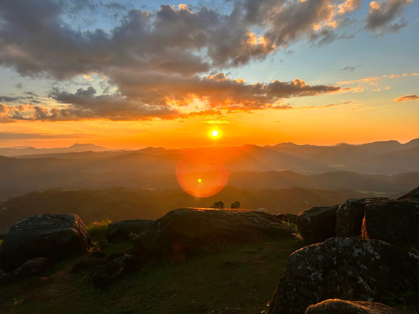 Matale — the sun is setting over a mountain range