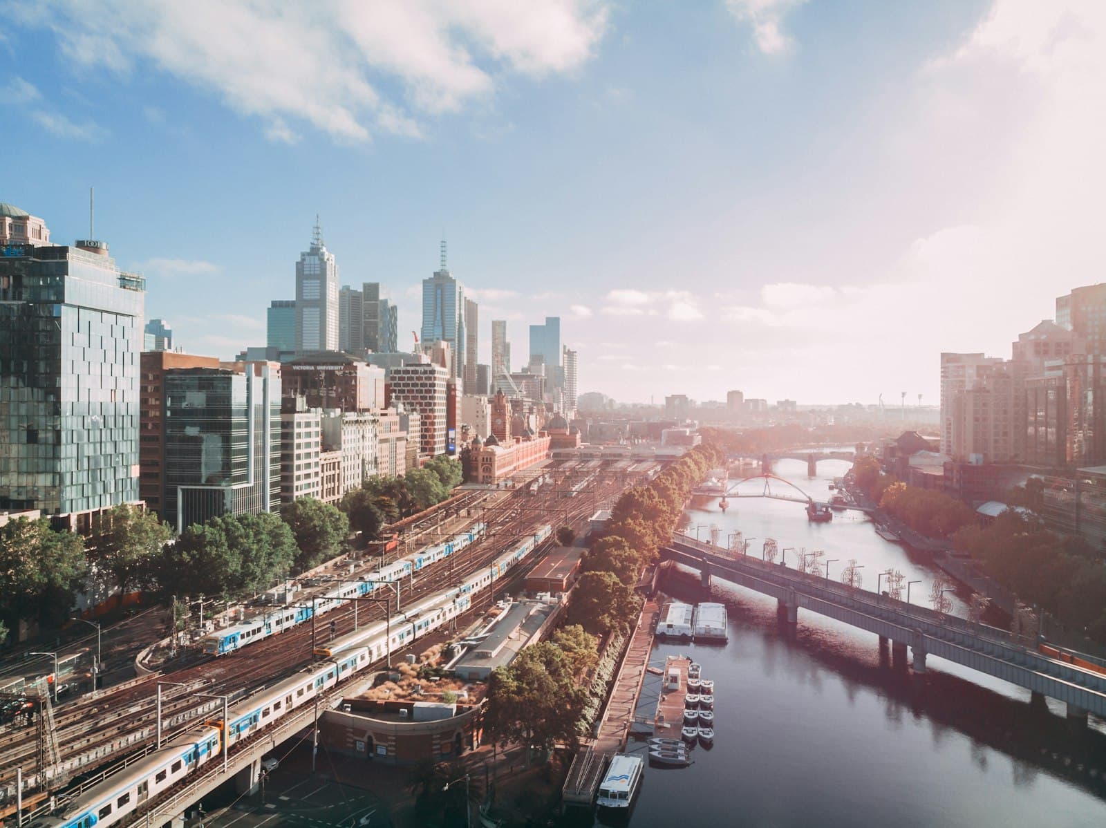 Melbourne — city buildings near body of water during daytime
