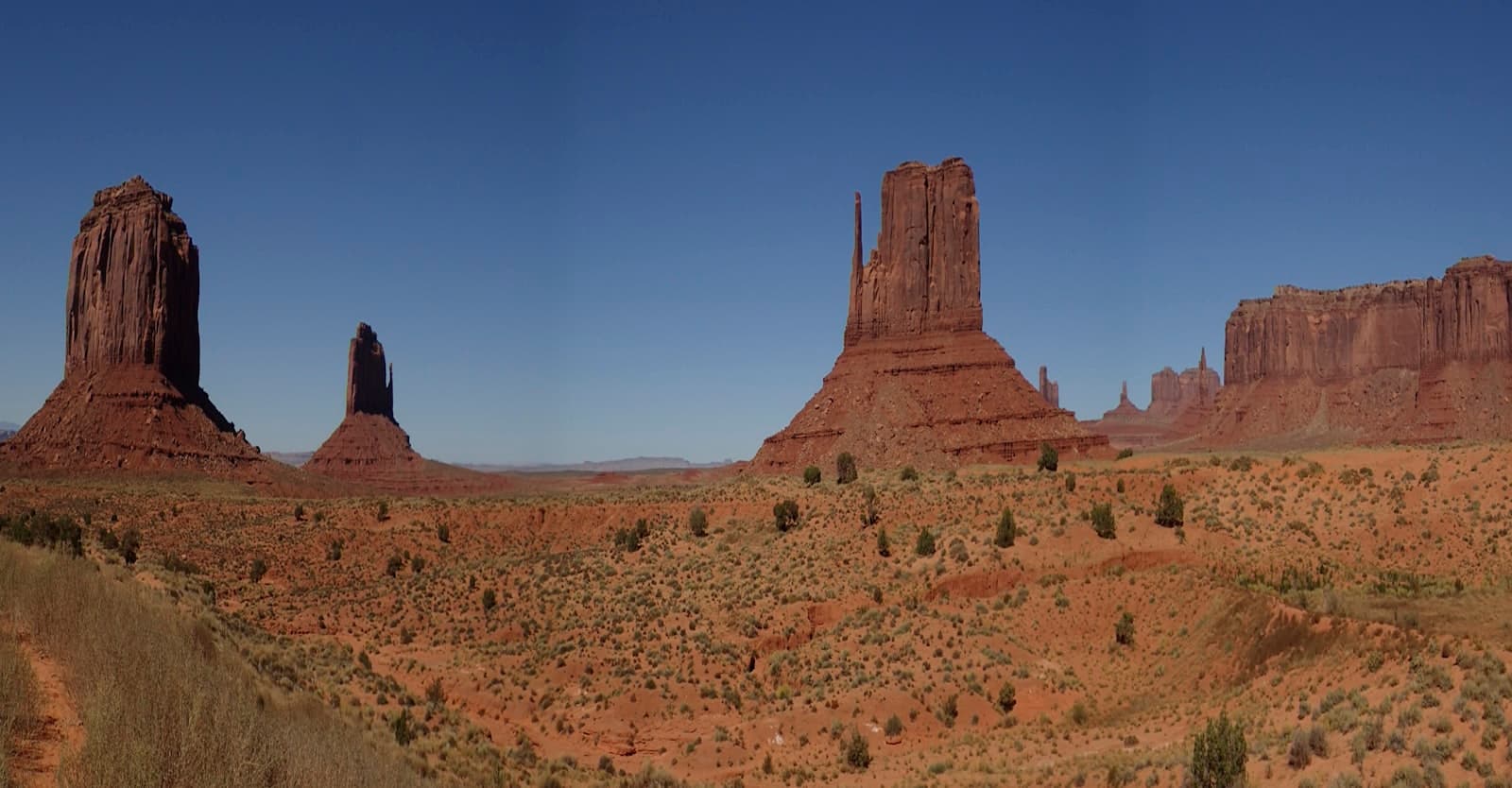 Mesa — brown landmark during daytime