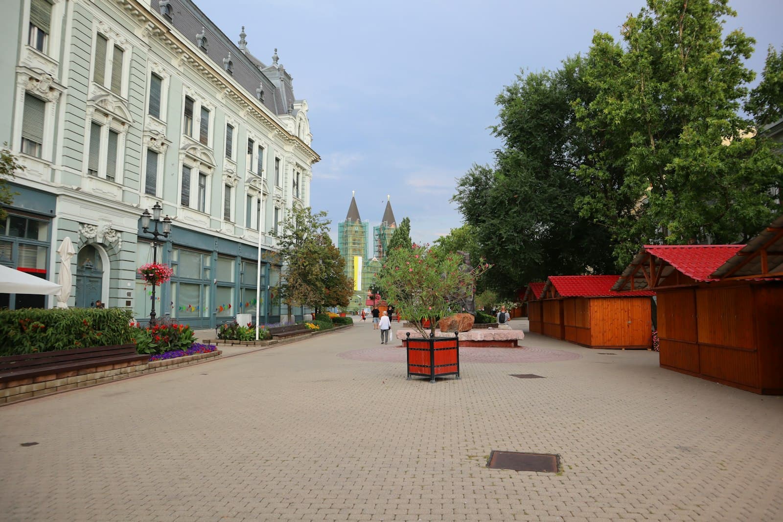Nyíregyháza — a city street with a lot of tall buildings