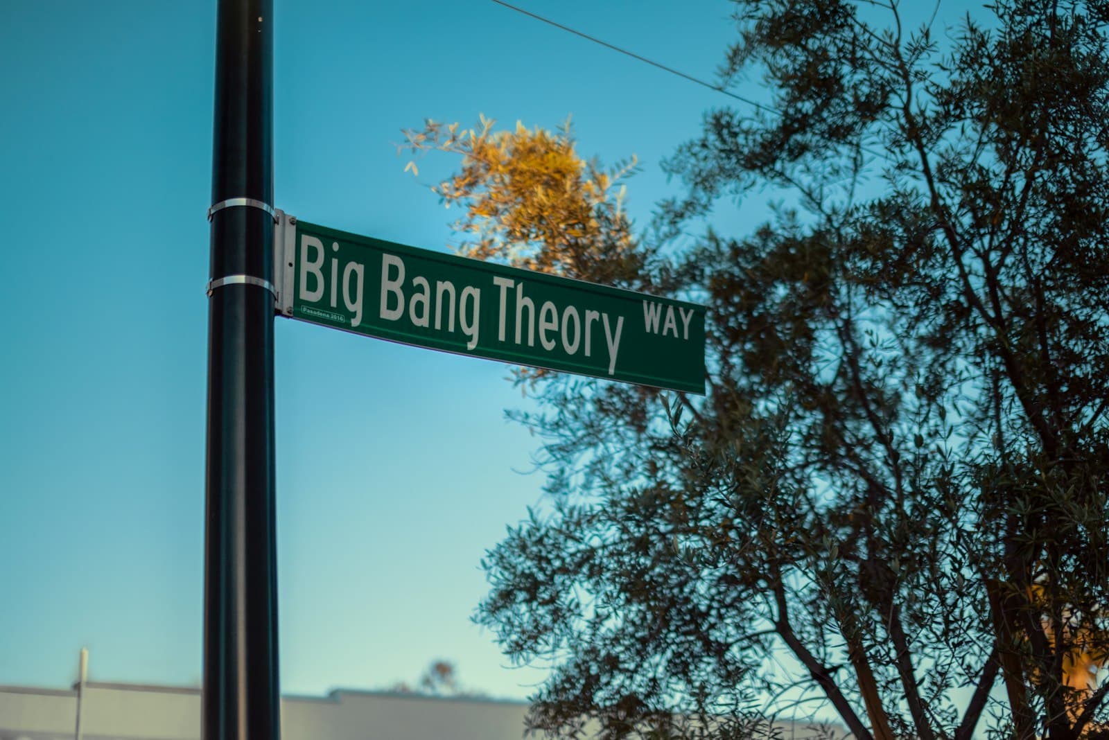 Pasadena — a green street sign sitting on the side of a pole