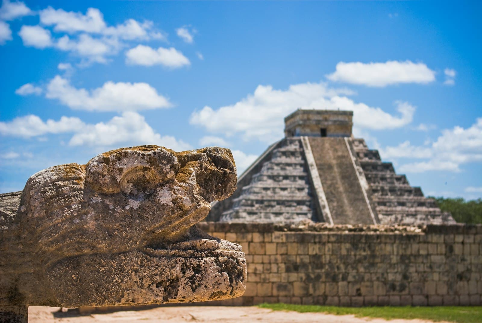 Pátzcuaro — landmark photography of Chichen Itza, Mexico