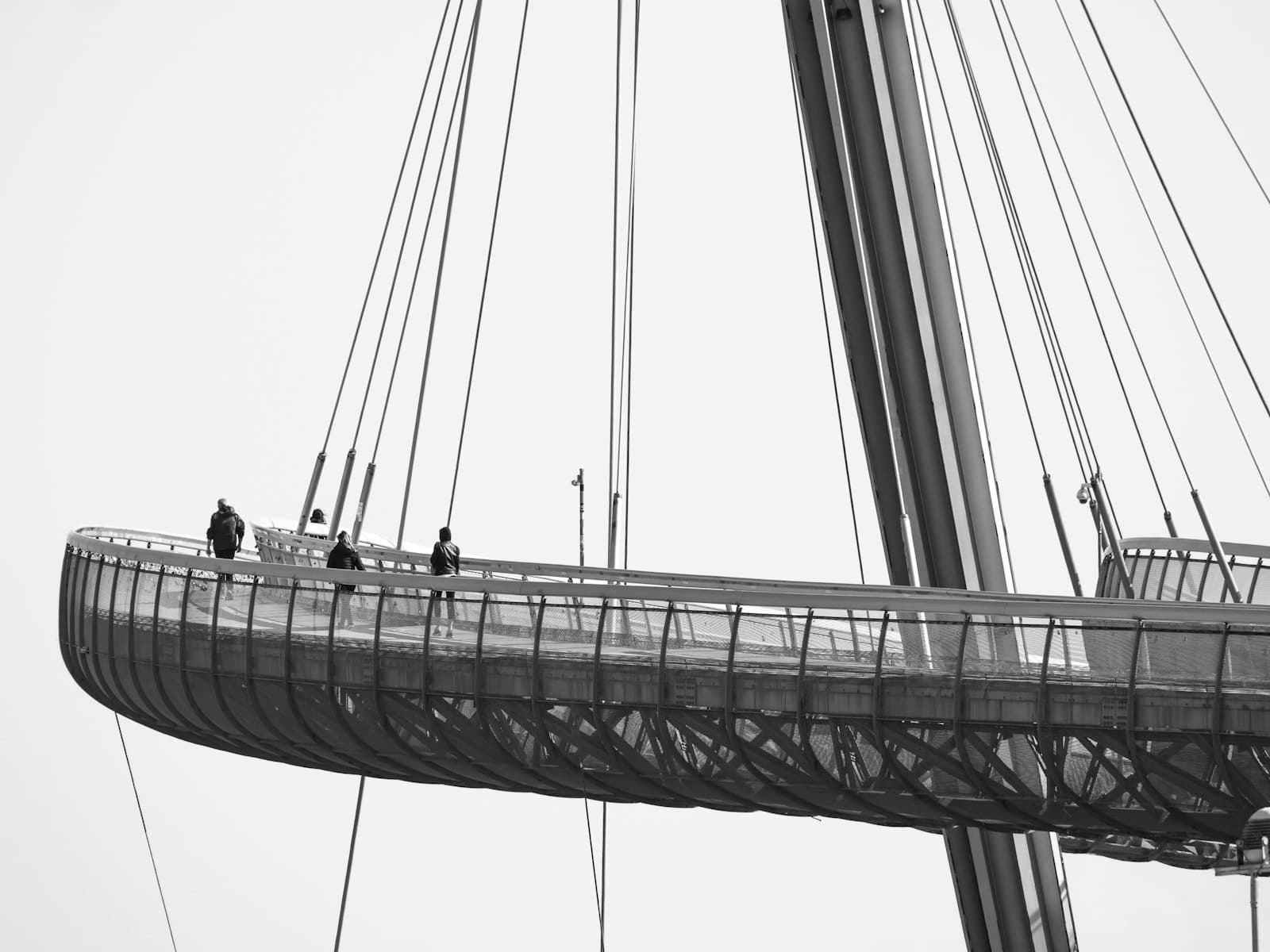 Pescara — a group of people on a bridge