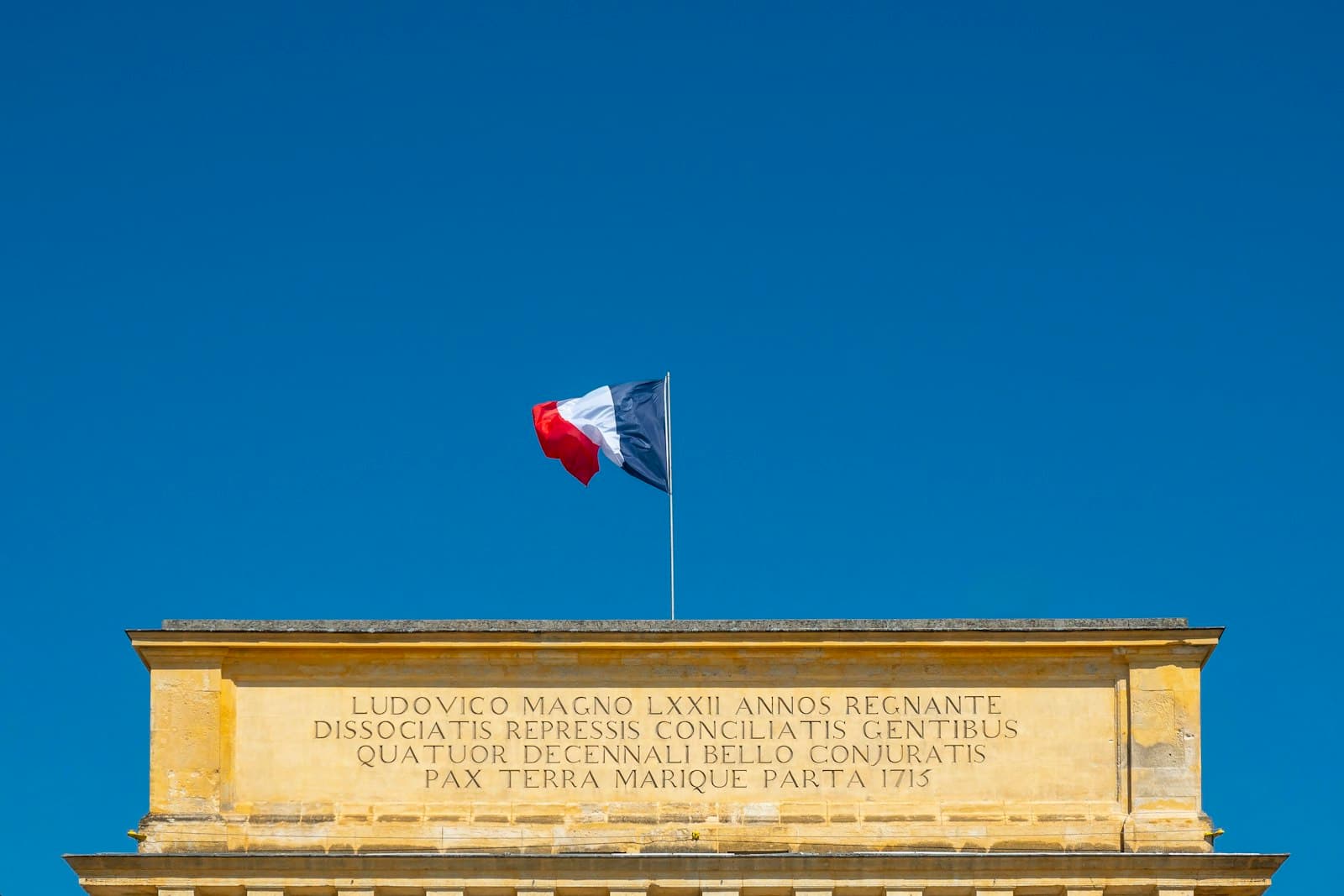 Pointe-à-Pitre — a flag flying on top of a building