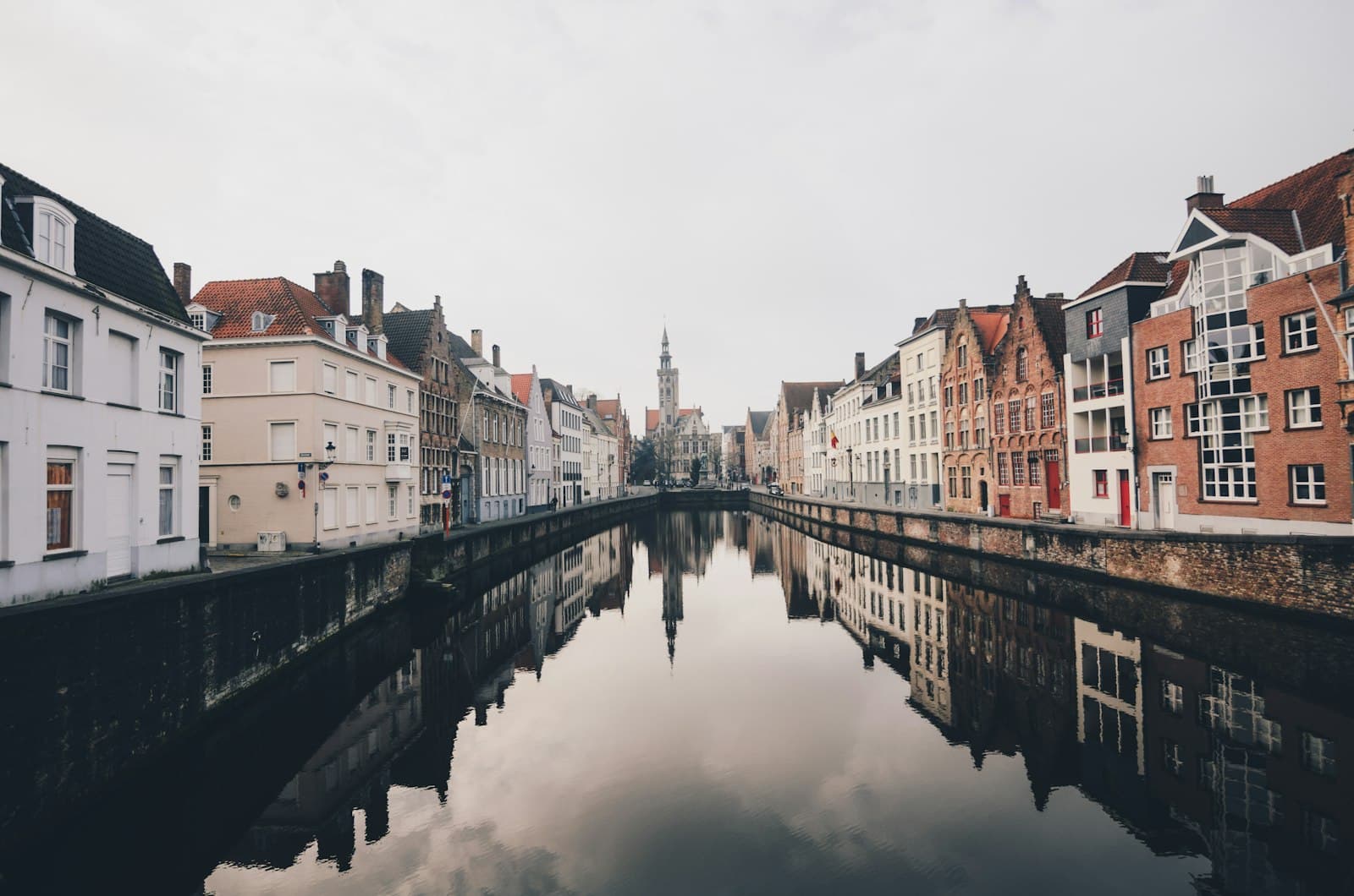 Rochefort — river in between houses during daytime