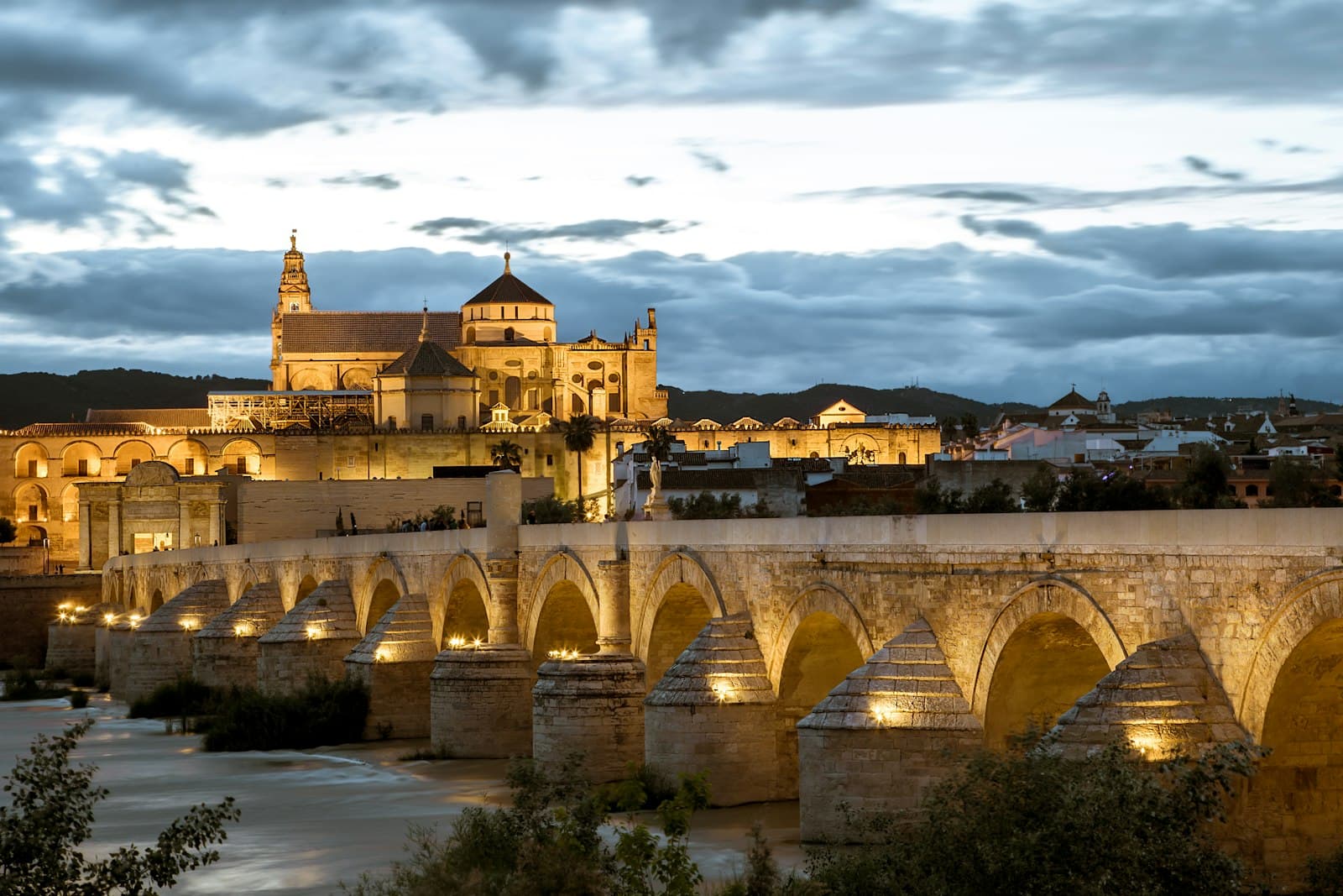 Sagunto — beige castle during night time