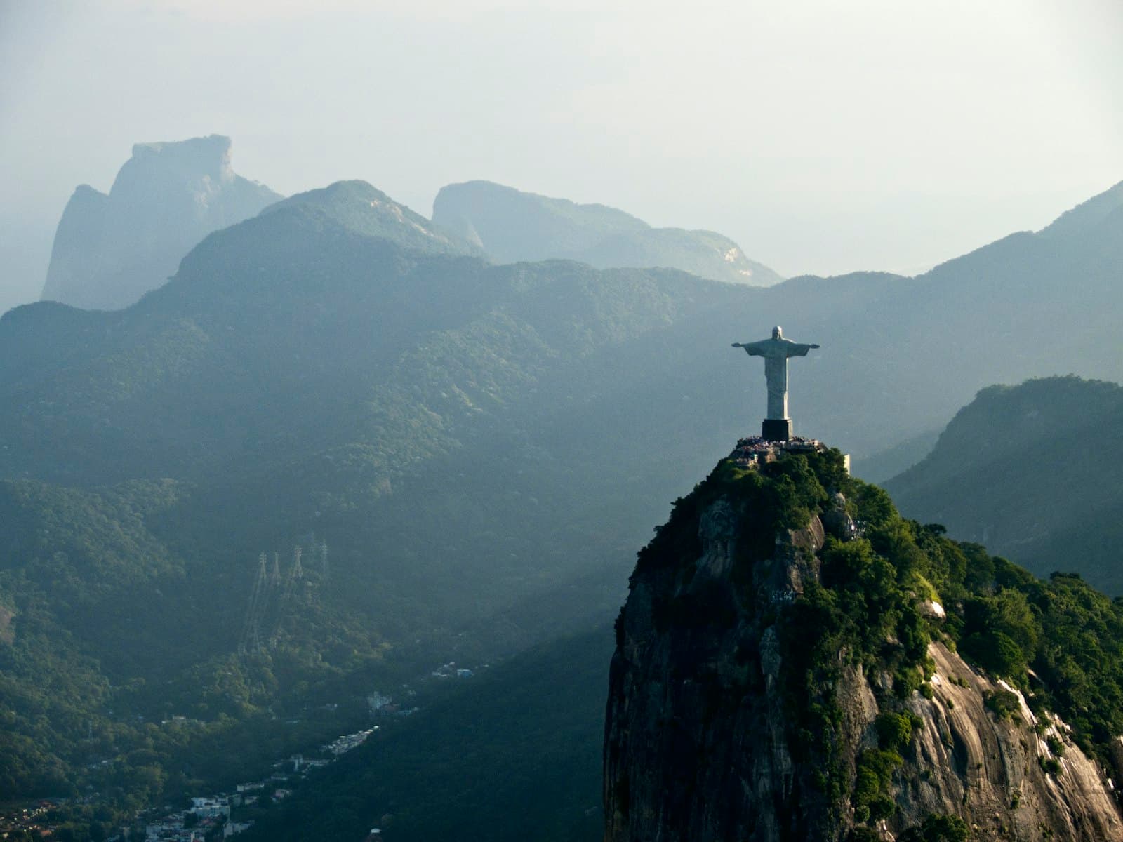 São Lourenço — a statue of jesus on top of a mountain