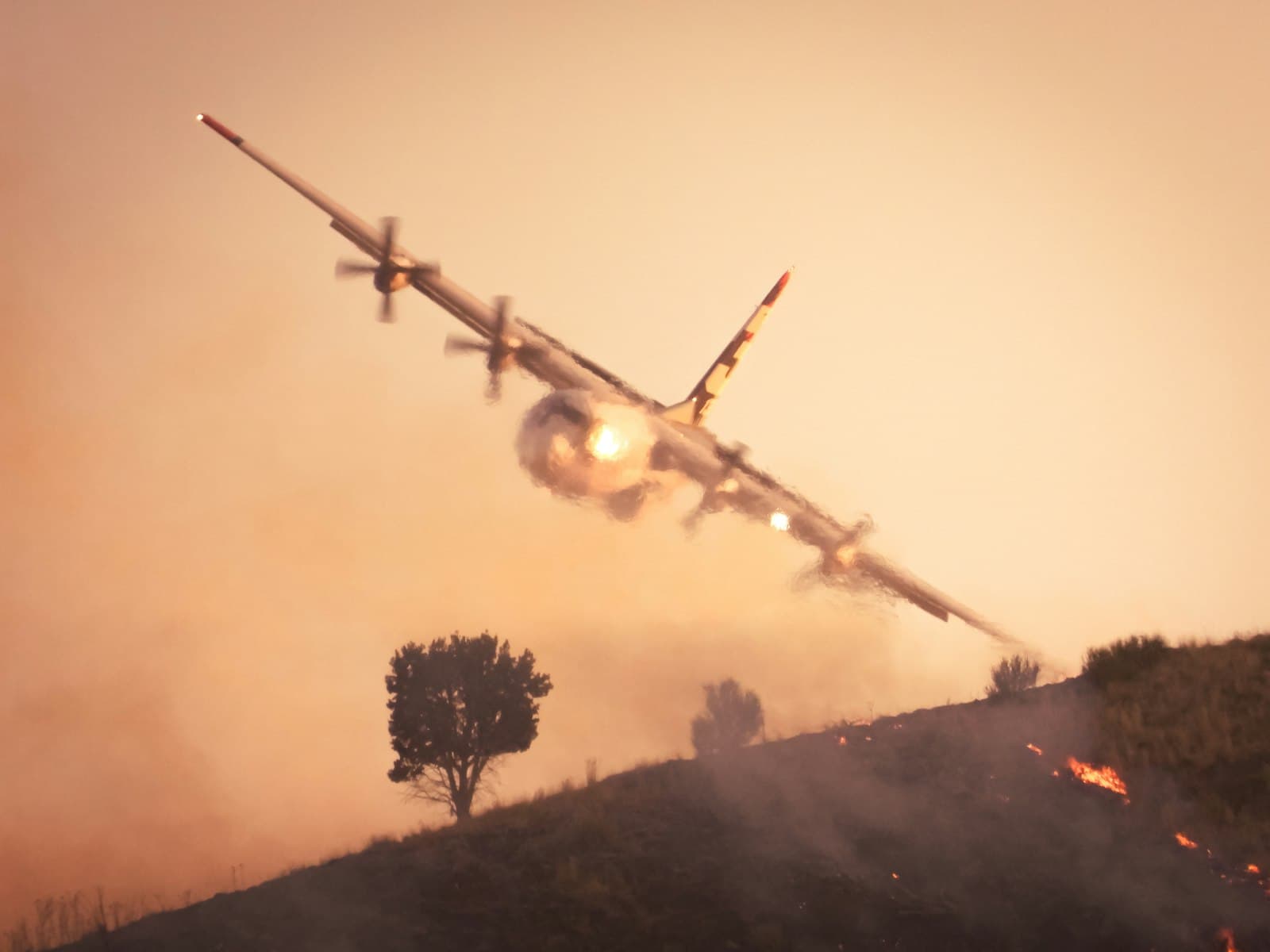 Saratoga Springs — A plane is flying low over a hill