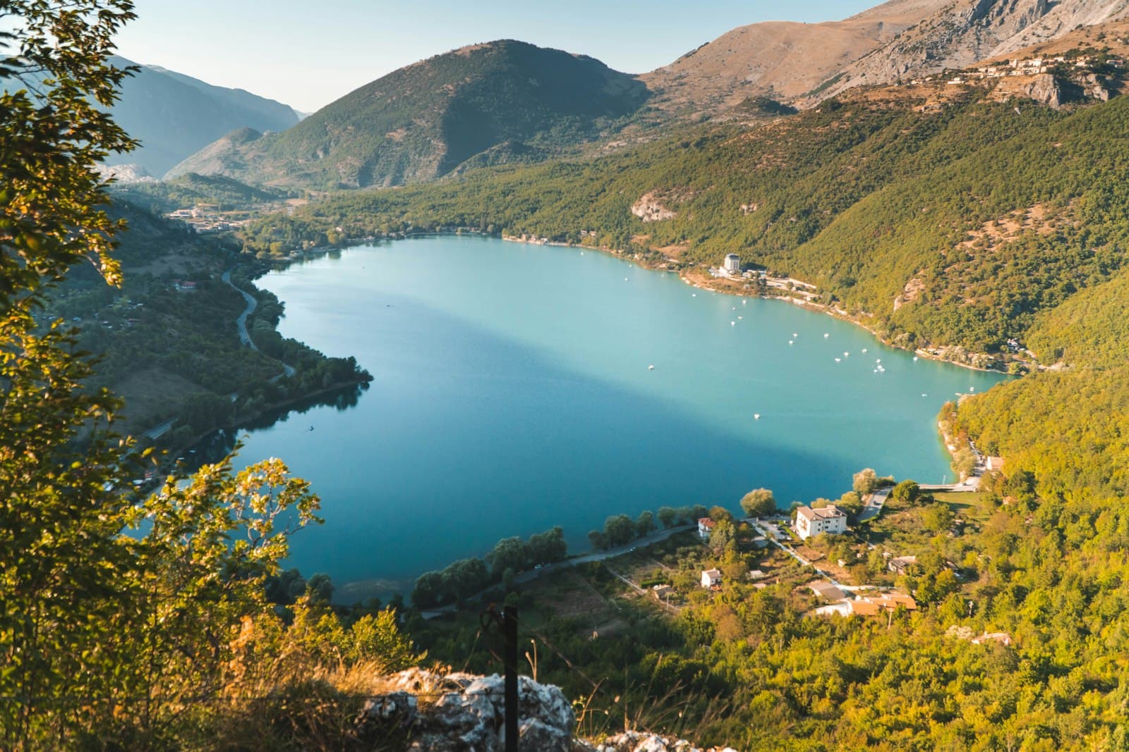 Scanno — a large body of water surrounded by mountains