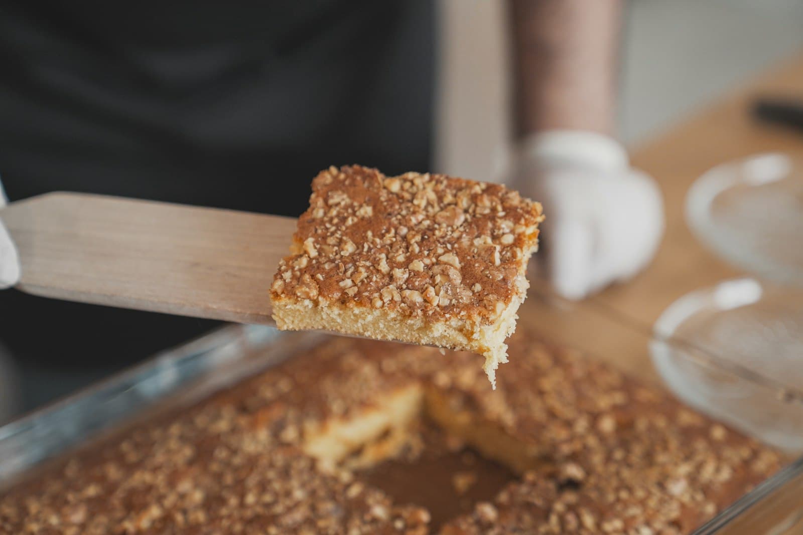 Sivas — brown and white chocolate cake