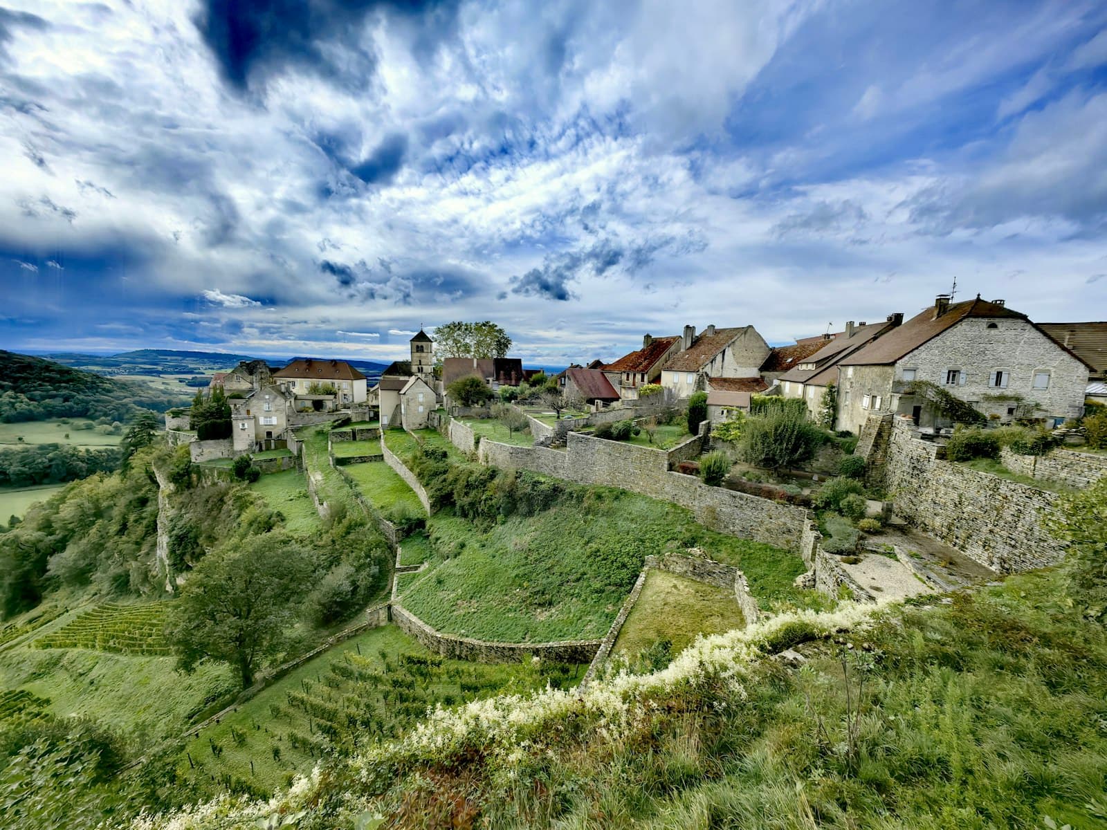 Soissons — A scenic view of a village on a hill