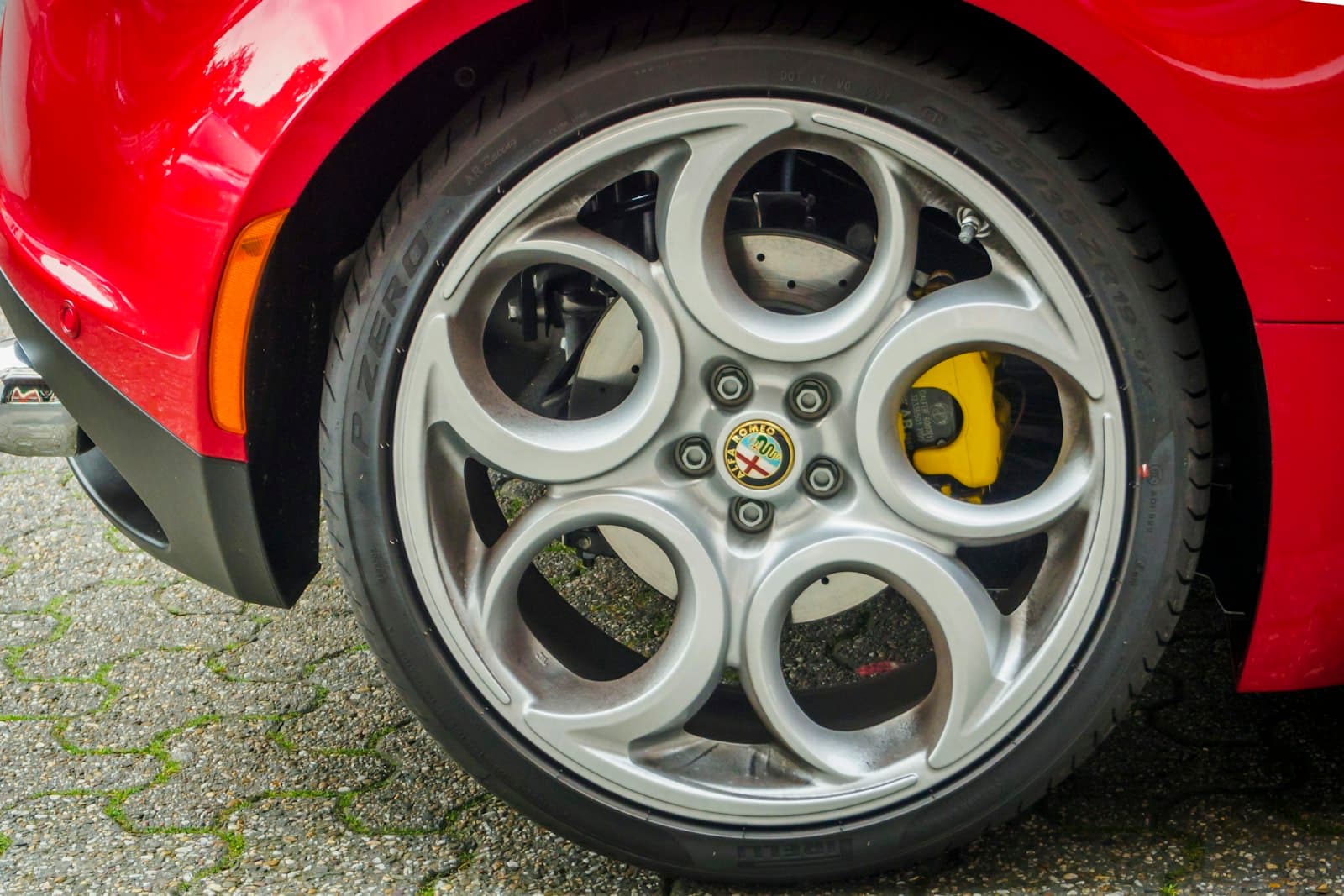 Solingen — red Alfa Romeo vehicle