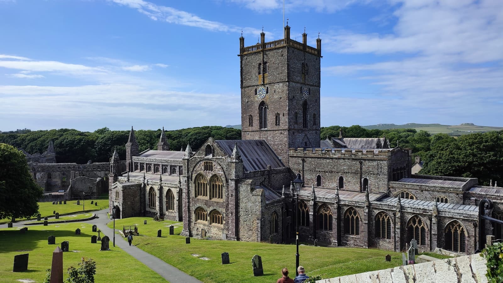 St Davids — A large church with a tall tower next to a cemetery