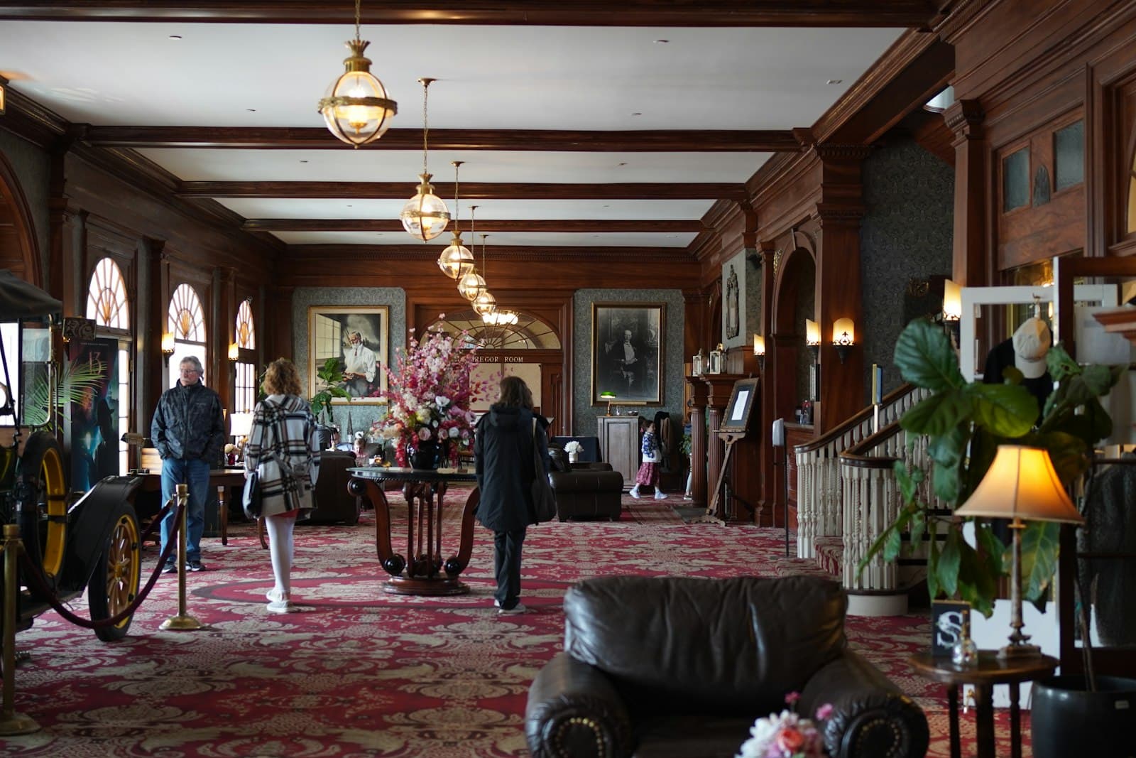 Stanley — a living room with a lot of furniture and decor