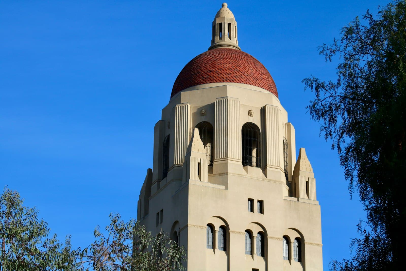 Sun Valley — architectural photo of a beige and brown building