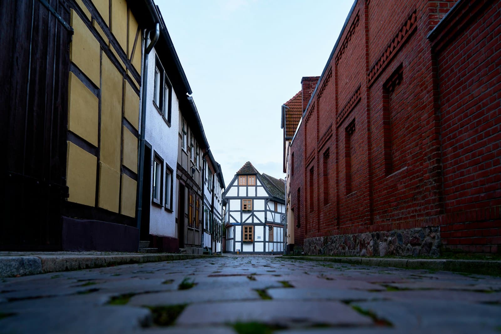 Tangermünde — a narrow street with a building in the background