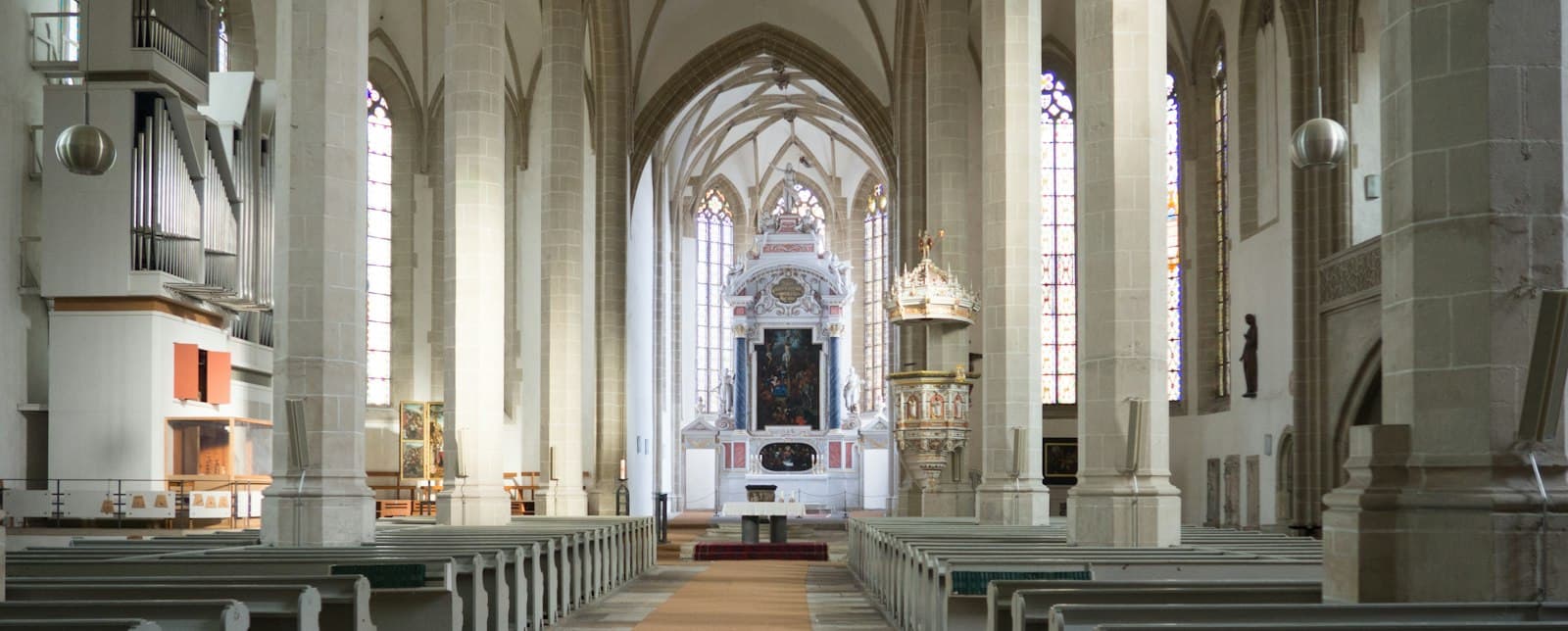 Torgau — white and brown church interior