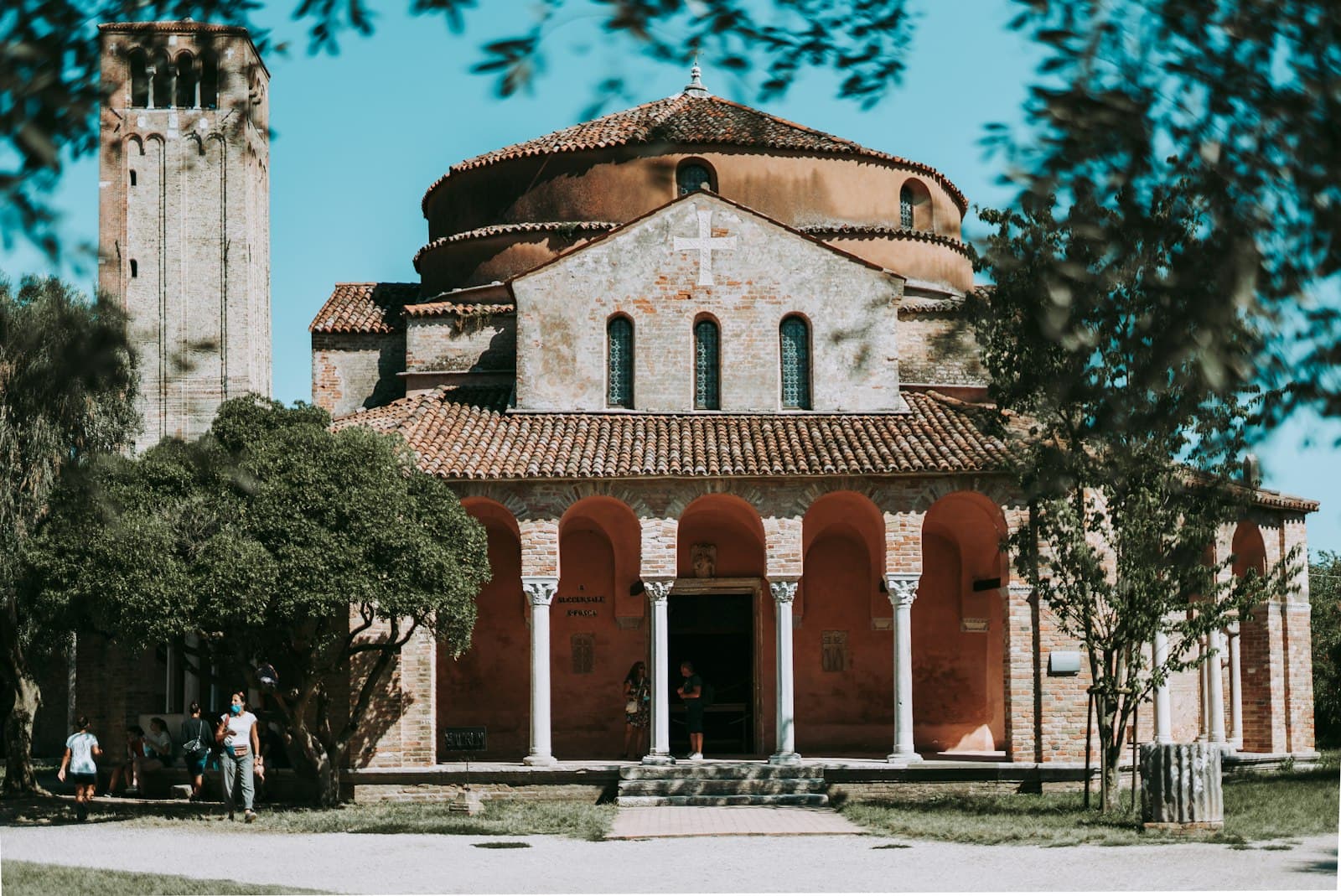 Venice/Torcello — brown and white concrete building