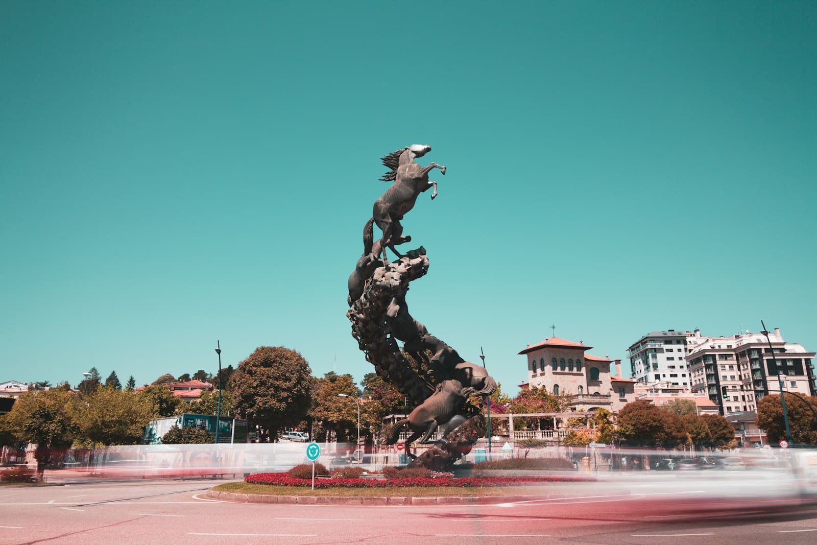 Vigo — man riding on horse statue