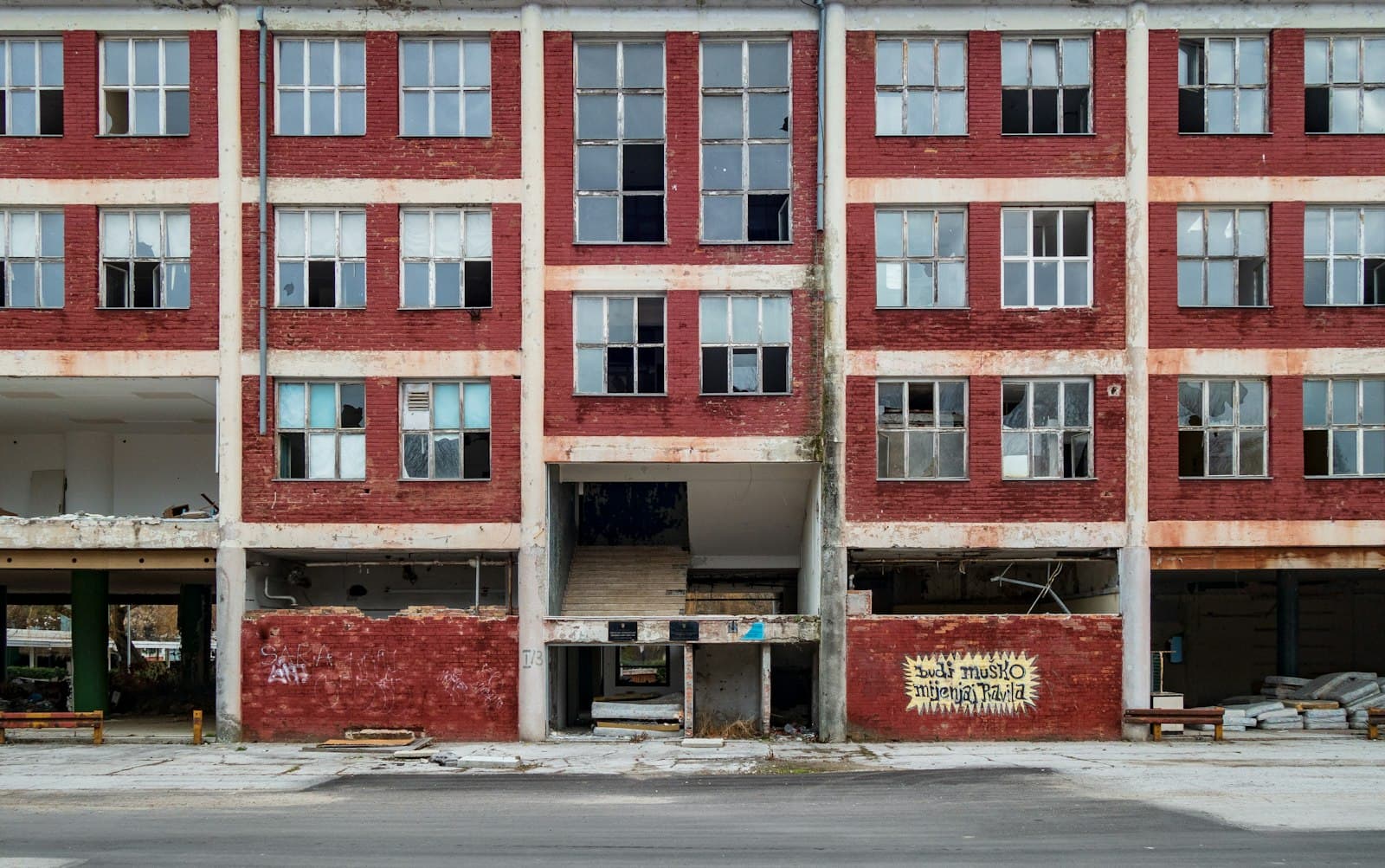 Vukovar — white and red concrete building