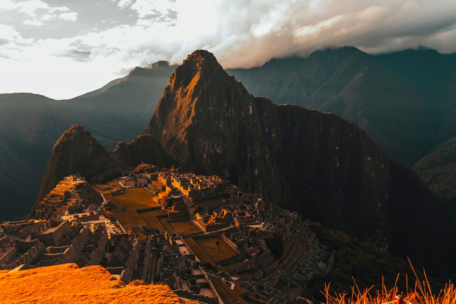 Yungay — Maccu Pichu, Peru